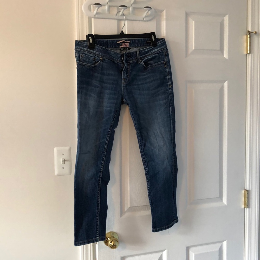 Embellished Capri jeans